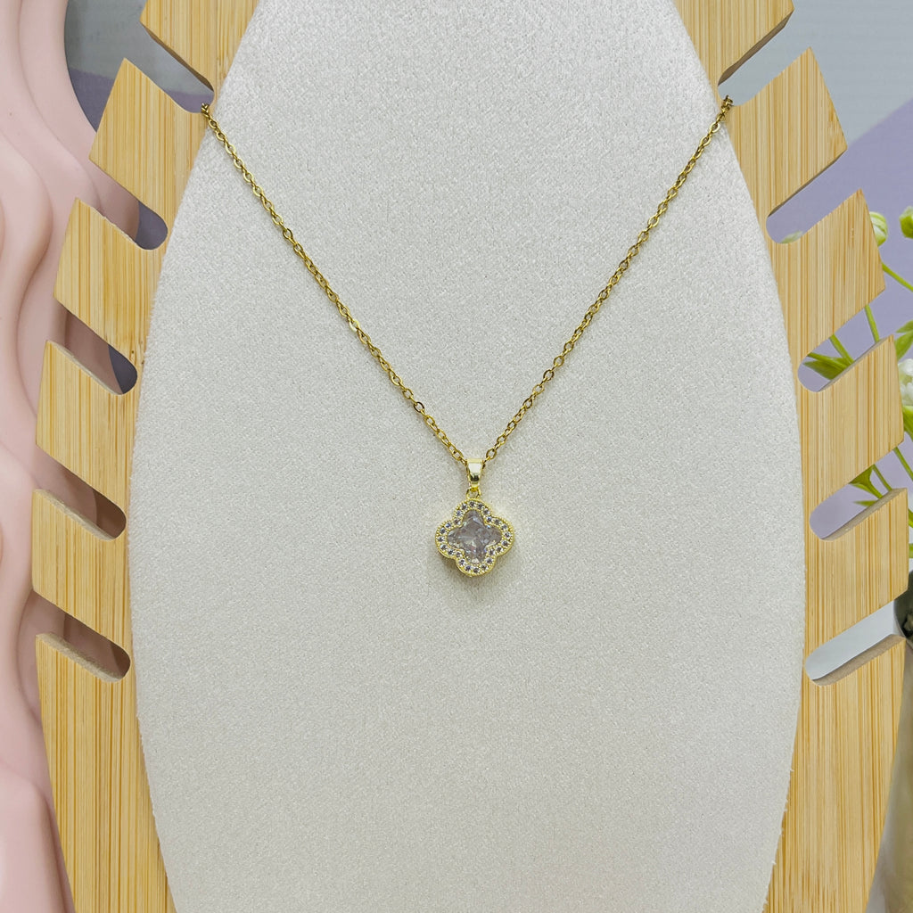 Stainless Steel Four Clover Flower Side Zircon Pendant Necklace